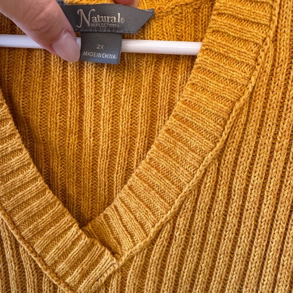 Mustard Yellow Gold V-Neck Oversized Sweater - Picture 3 of 6